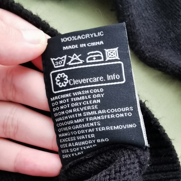 *reposh killstar forever over sweater large - Picture 4 of 5